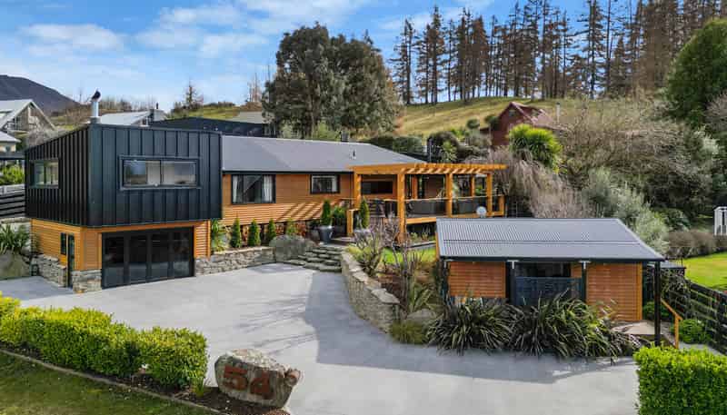 54 Bills Way, Wanaka