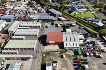 Warehouse and Secure Yard