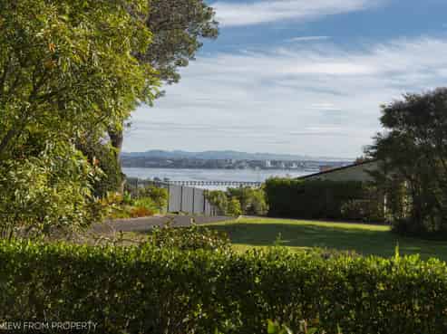 2/674L Ranginui Road, Welcome Bay