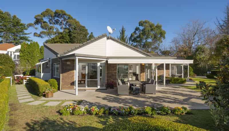 2/674L Ranginui Road, Welcome Bay