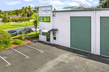 Functional Westgate Industrial or Trade Retail