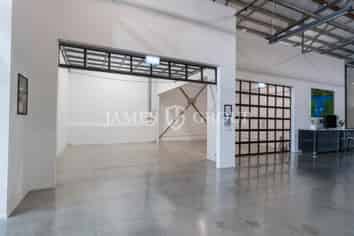 55M² BOUTIQUE RETAIL STORE IN ORAKEI BAY VILLAGE