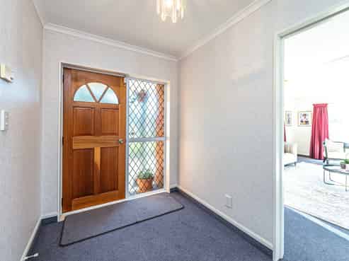 6 Porritt Street, Saint Johns Hill
