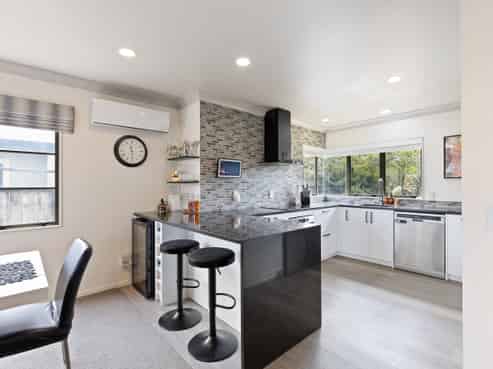 288 Grandview Road, Western Heights