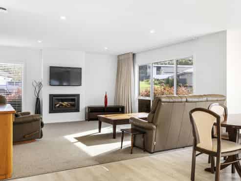 21 Marabou Crescent, Nukuhau