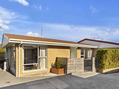 3/24 Longfellow Street, Sydenham