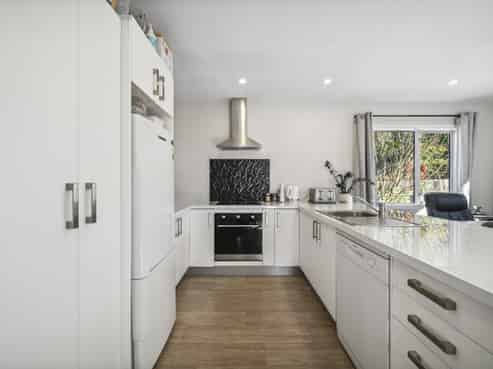 38B Te Hatepe Avenue, Taupo