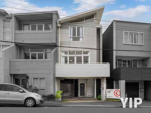 25/185 Tasman Street, Mount Cook