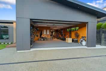 64 Les Wakefield Road, Mapua