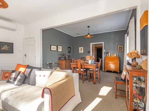 244 College Street, West End