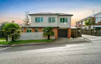 11 Lochinver Road, Papatoetoe