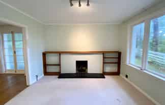 12 Manuka Road, Titirangi