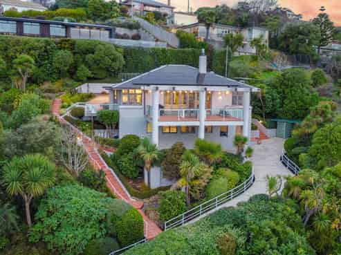 141 Portobello Road, Vauxhall