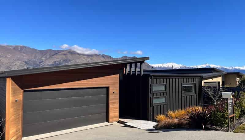 17 Mills Road, Wanaka