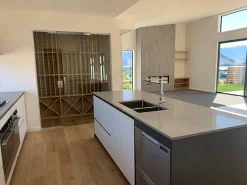 17 Mills Road, Wanaka
