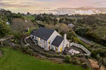 15 Tiffany Close, Totara Park