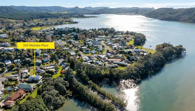 104 Waireka Place, Whangamata