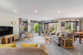 104 Waireka Place, Whangamata