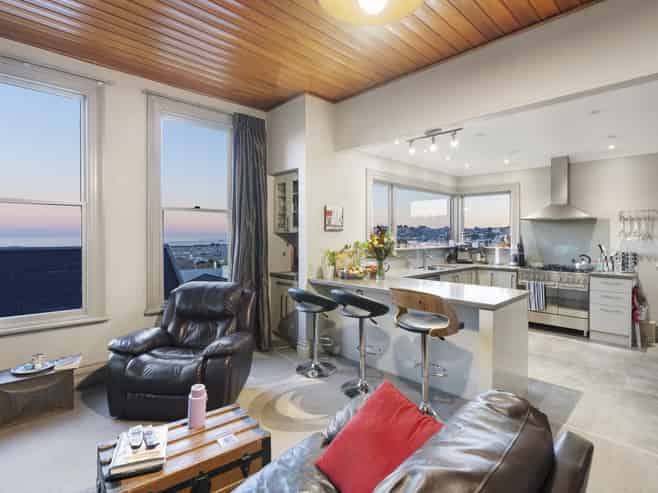 101 Eglinton Road, Mornington