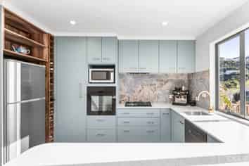 175 Tirohanga Road, Tirohanga