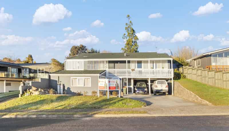 9 Wychwood Crescent, Springfield