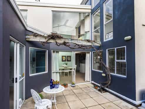 18 Darvel Street, Riccarton