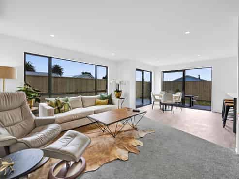 35A King Street, Opunake