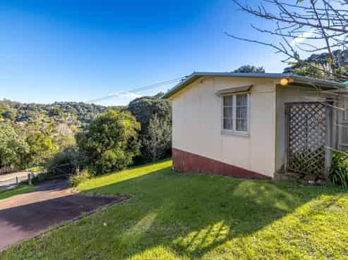 20 Hill Road, Palm Beach