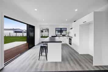 8 Manu Road, Okaiawa