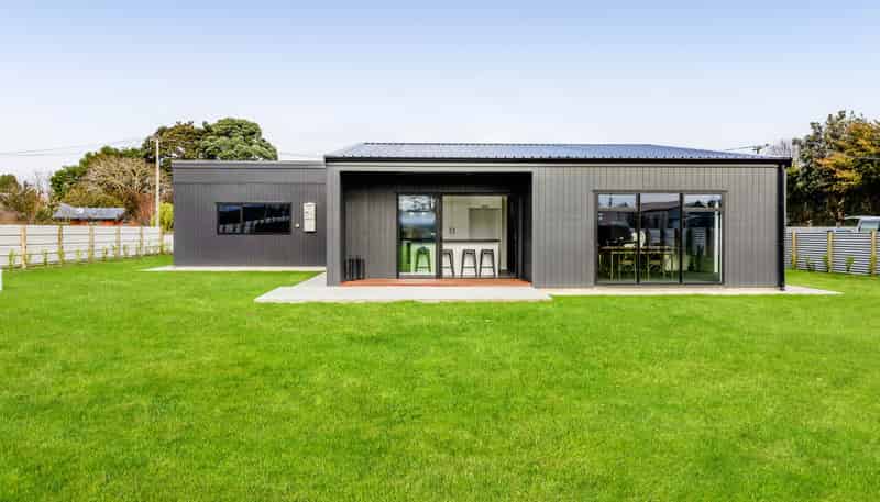 8 Manu Road, Okaiawa