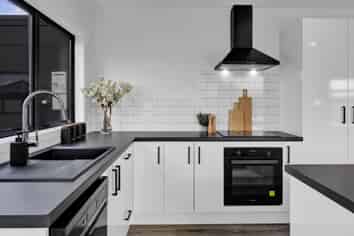 8 Manu Road, Okaiawa