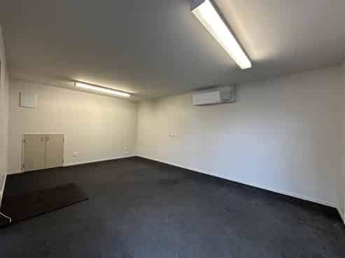 North facing industrial unit