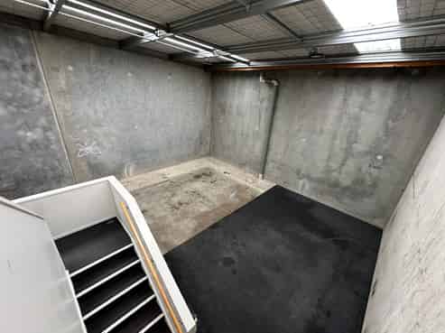 North facing industrial unit
