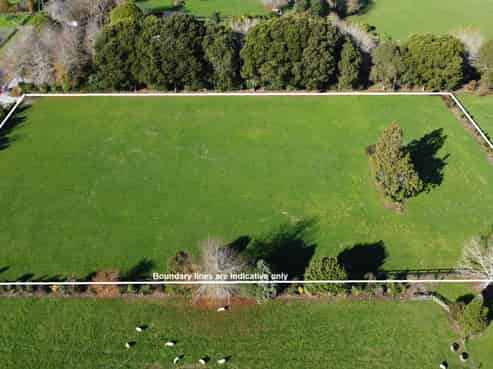 55, 65 Sunnyside Road, Coatesville