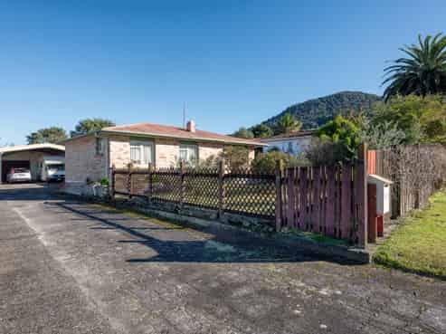 10 Roosevelt Road, Western Heights
