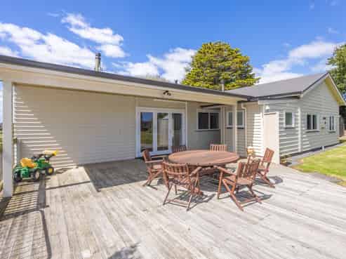 86 Maisey Rd, Ngahinapouri