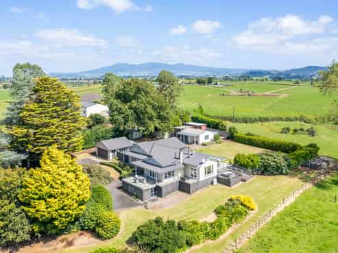 86 Maisey Rd, Ngahinapouri