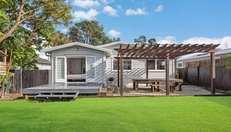 84 Millbrook Road, Henderson