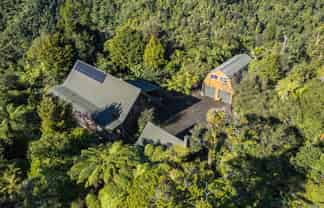 13 Mahakirau Road, Coromandel