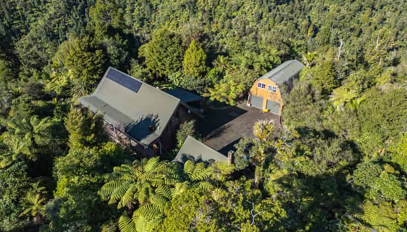 13 Mahakirau Road, Coromandel
