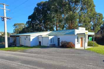 A Honey Of A Location - for Lease