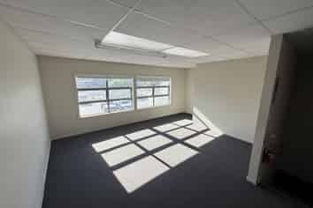 Modern Industrial Unit For Sale – Hornby Location