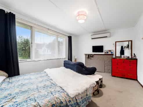 154 Clayton Road, Mangakakahi
