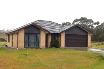 2/155 Hau Hau Road, Hokitika