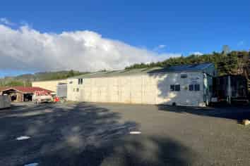 Flexible options – For Sale or Lease!