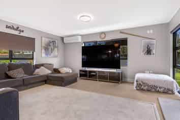 375 Westminster Ave, Tamatea
