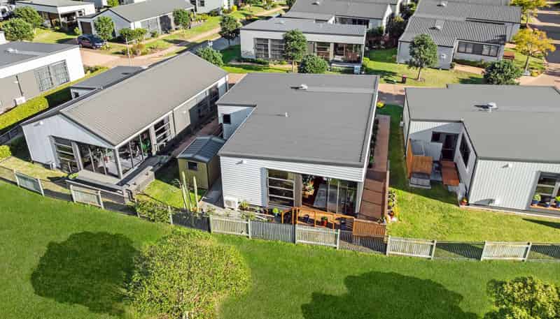 244/61 Golden Sands Drive, Papamoa