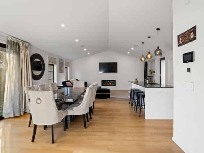 12 Hicks Road, Lower Shotover
