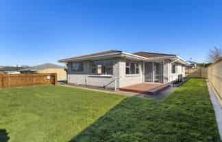 21 Orlando Street, Stratford