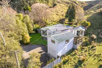 3677 State Highway 1, Hunterville